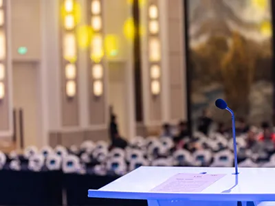 Самая распространенная светоотражающая полоса в жизни. Понимаете ли вы ее роль?