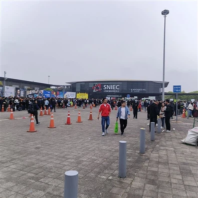 Методы ухода за быстросохнущими светоотражающими футболками