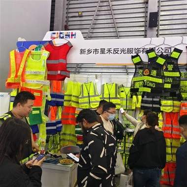 Beth Yw Manteision Hwdis Myfyriol Dynion?